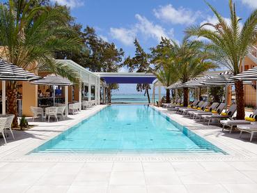 La superbe piscine du SALT of Palmar Mauritius
